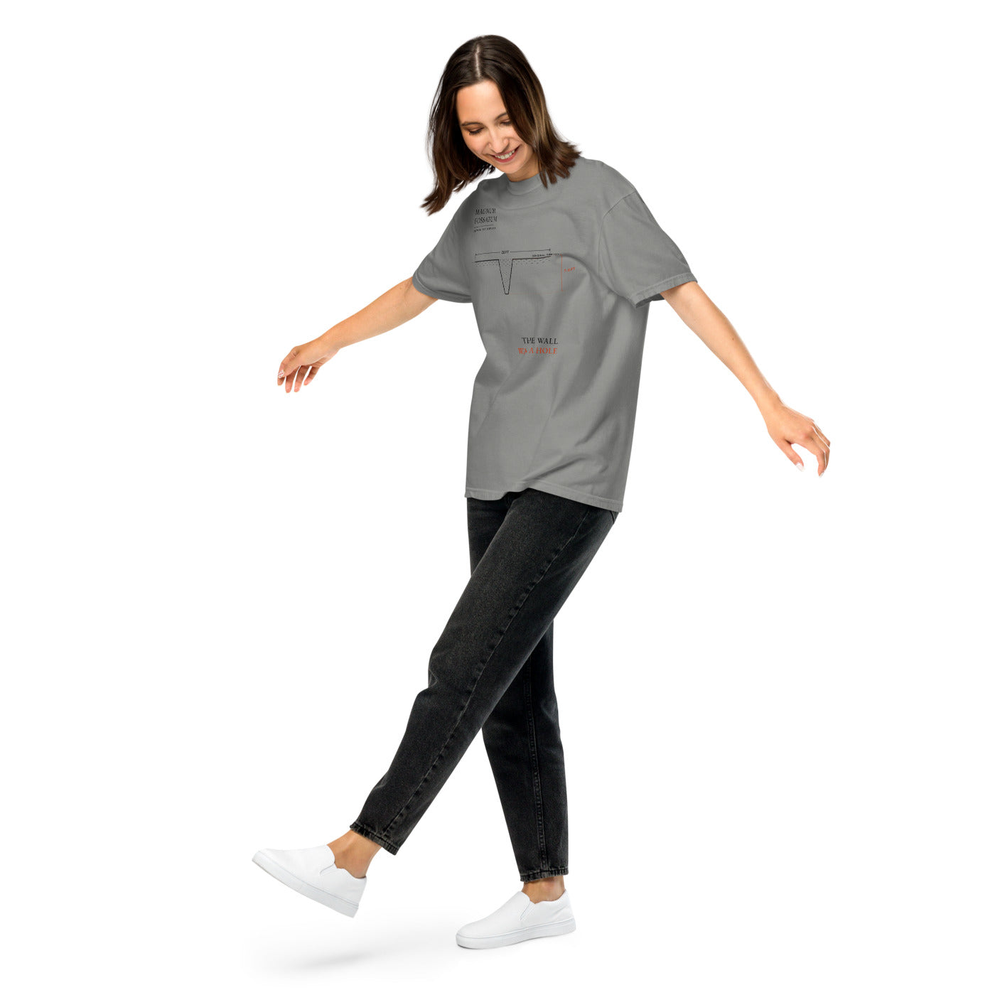 WALLED IN 'MAGNUM FOSSATUM' Tee
